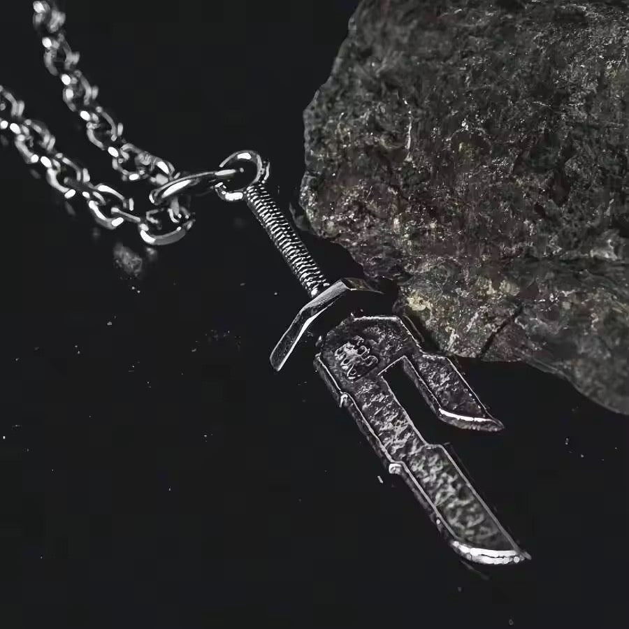 Splitfang Dagger Pendant | Prebook Dispatch by 25th October