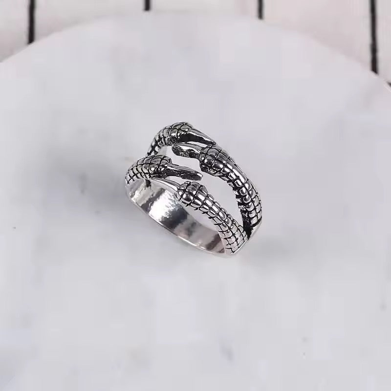 Raven Claw Ring