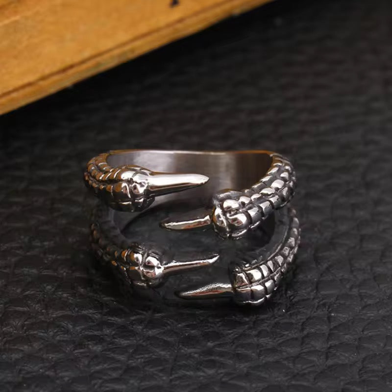 Raven Claw Ring