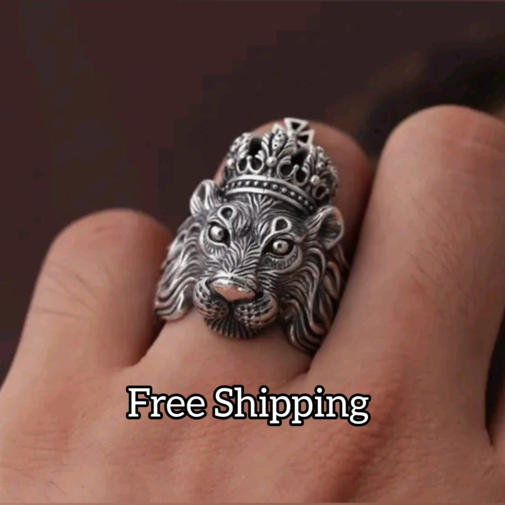 Crownclad Ring