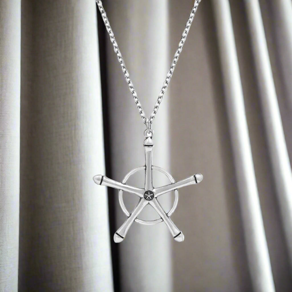 Quincy cross necklace
