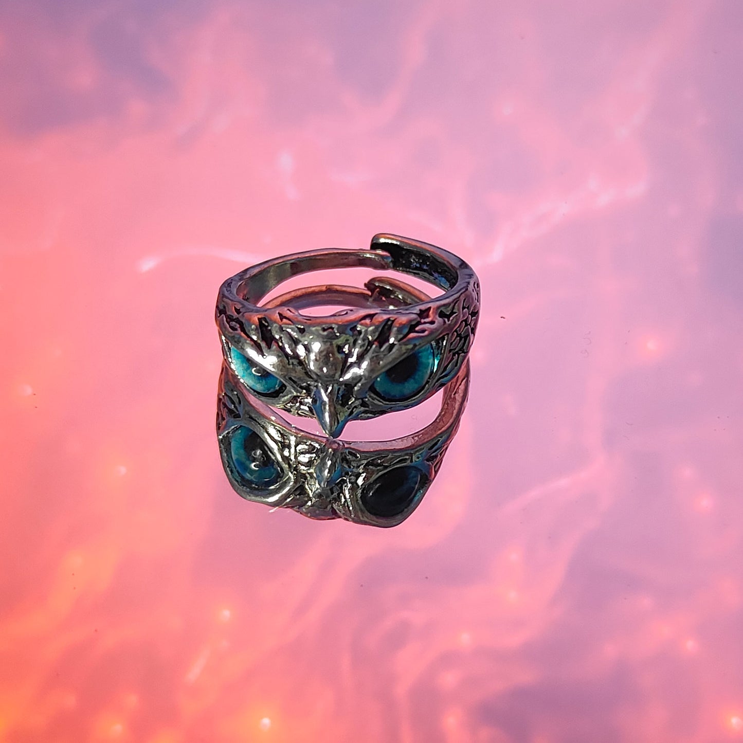 LunaEyes Ring