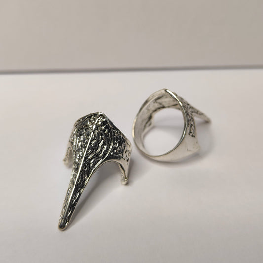 Plague Raven Ring